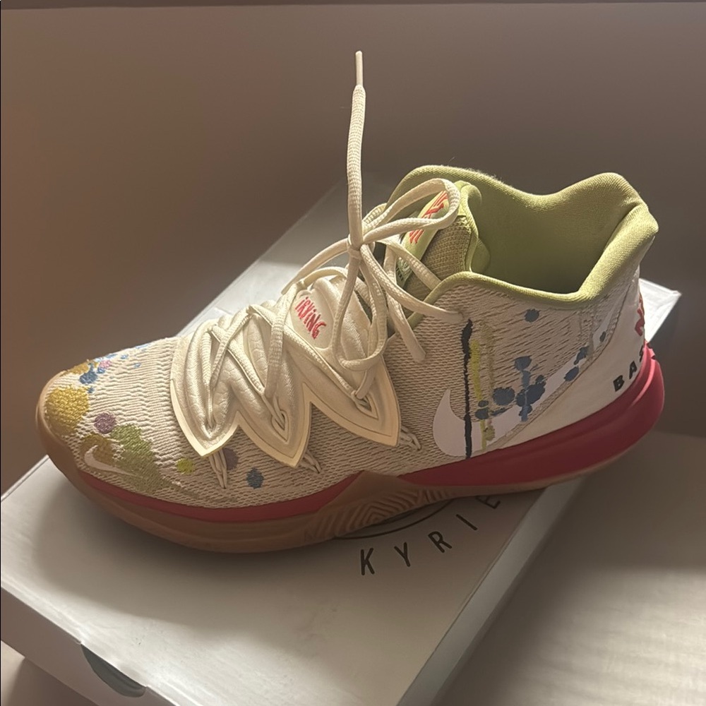 Nike Kyrie 5 Bandulu